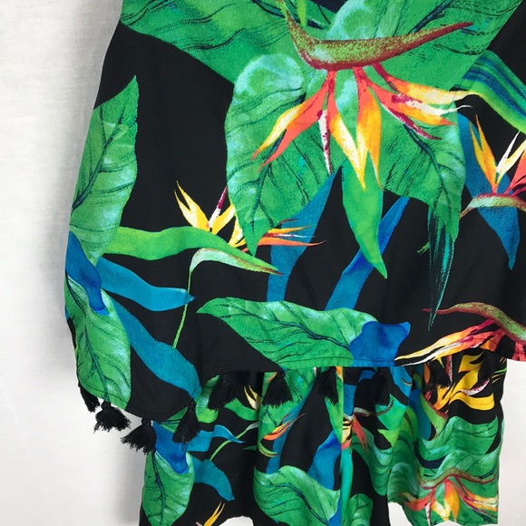 NWOT romper size XS - Picture 3 of 6